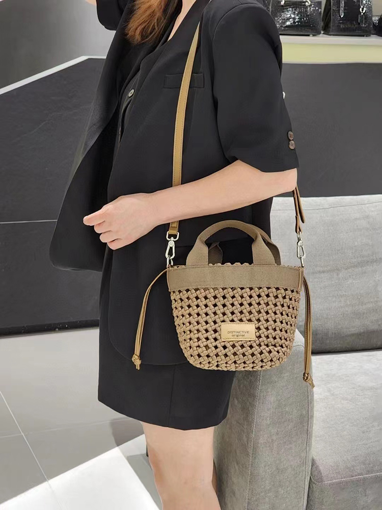 Luxury Bags Price - حقيبة حمل على شكل دلو مستطيلة