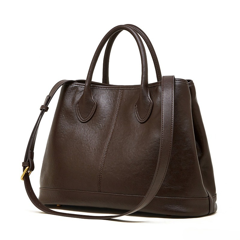 Luxury Bags Everyday - حقيبة كتف نسائية كبيرة السعة بتصميم