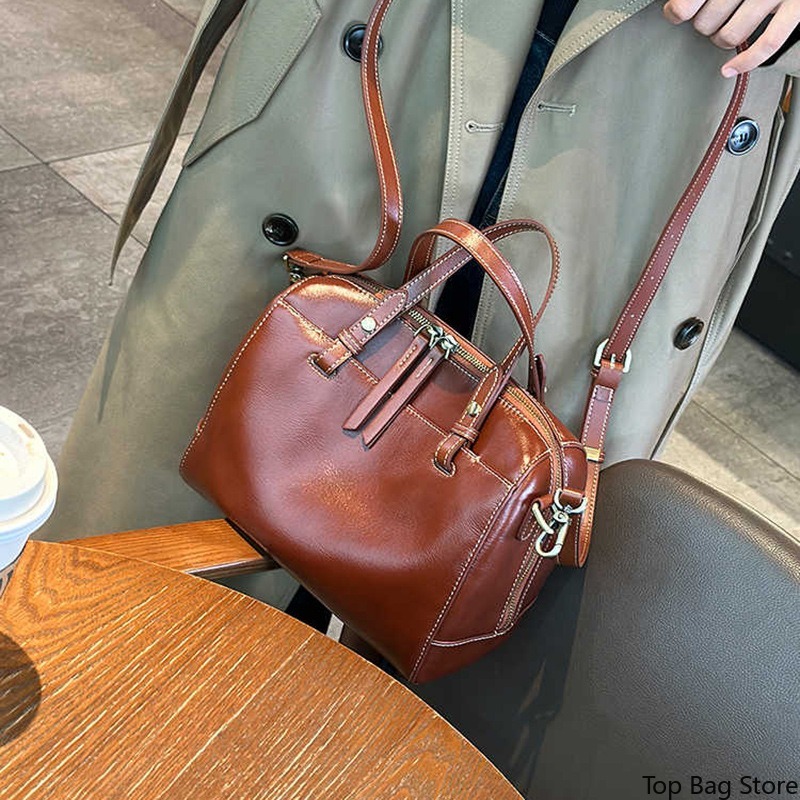 حقيبة كروس بودي أنيقة وعصرية ل - مراجعة Luxury Bags Everyday وسعره